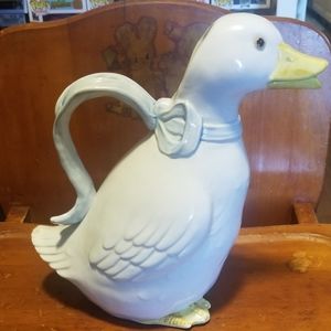 Vintage 1983 Fitz & Floyd Blue Ribbon Goose Pitch